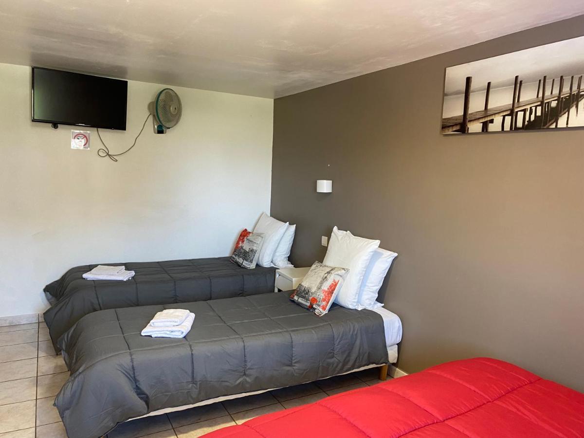 Logis Hotel La Chaumiere Marseillan  Εξωτερικό φωτογραφία