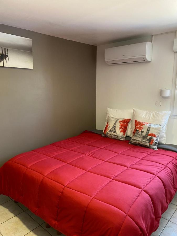 Logis Hotel La Chaumiere Marseillan  Εξωτερικό φωτογραφία