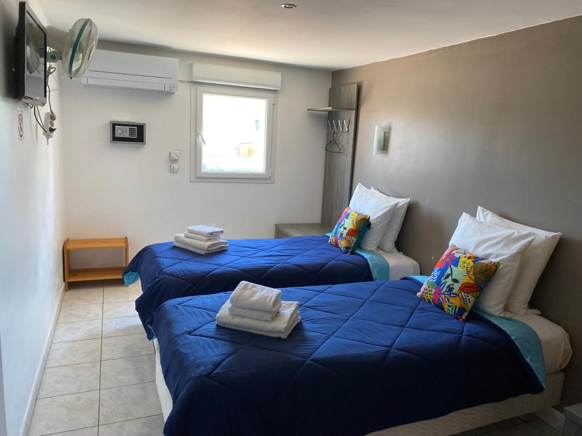 Logis Hotel La Chaumiere Marseillan  Εξωτερικό φωτογραφία