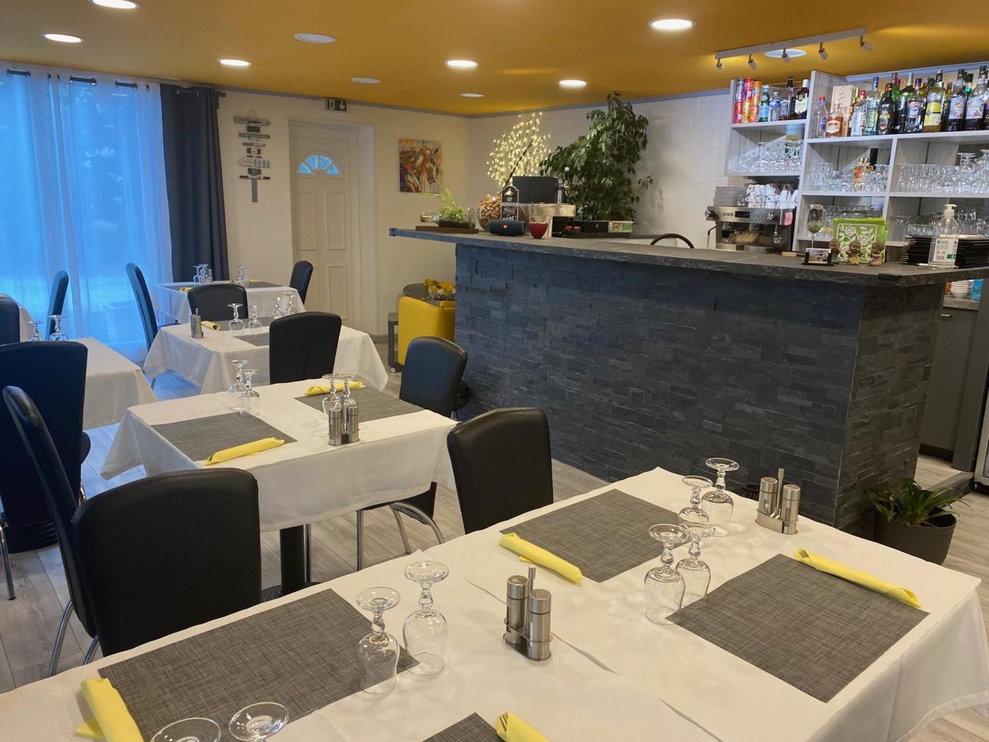 Logis Hotel La Chaumiere Marseillan  Εξωτερικό φωτογραφία