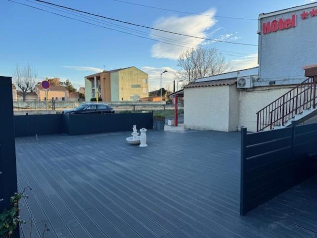 Logis Hotel La Chaumiere Marseillan  Εξωτερικό φωτογραφία